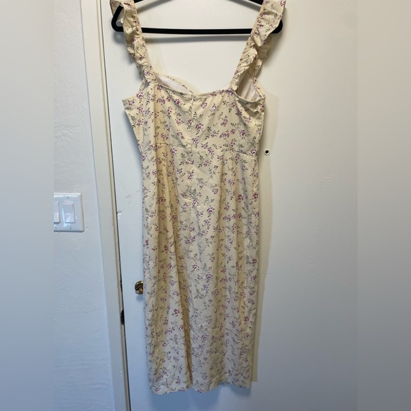 Floral Cream Yellow Spring Dress with Purple Accents - Picture 3 of 3